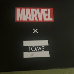 7.-TOMS MARVEL/COMIC STYLE